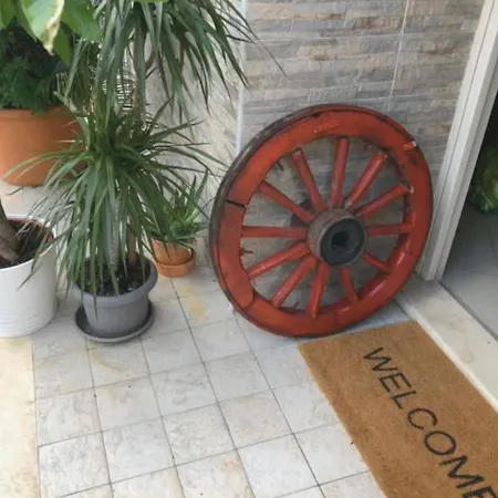 Giader's House - Free Parking Lejlighed *