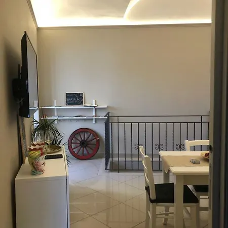 Giader's House - Free Parking Apartment *