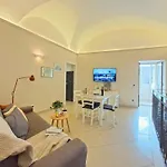 Giader's House - Free Parking Апартаменты