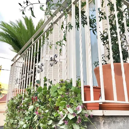 Giader's House - Free Parking Apartamento