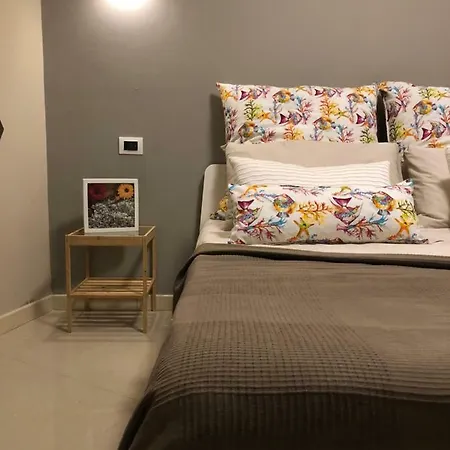 Apartment Giader's House - Free Parking Catania